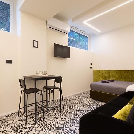 Pay60 -Crescenzago- Luxury Yellow House Milánó Kültér fotó